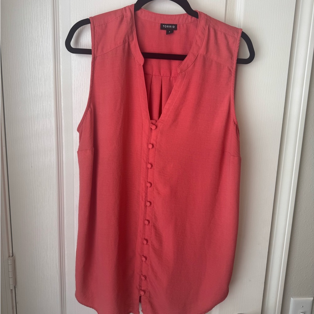 Torrid Sleeveless Buttoned Blouse